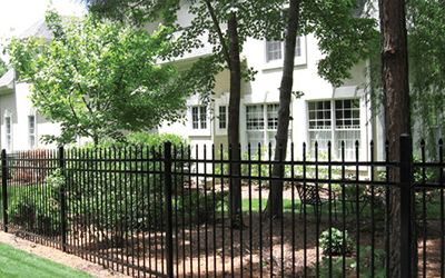 Choosing the Right Fence: Tips from Fairfax Fence Professionals