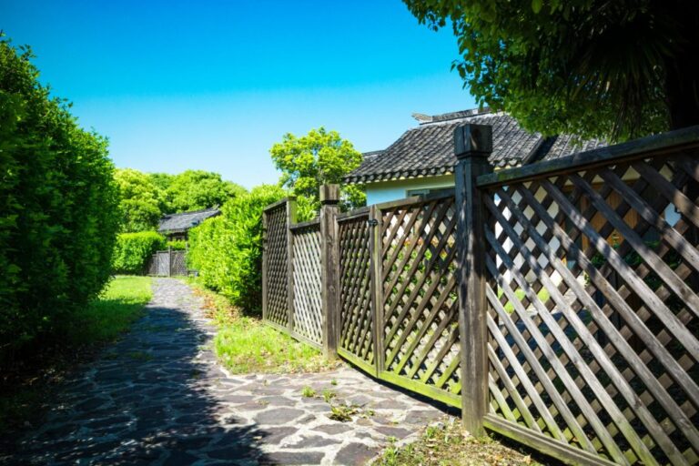 6 Common Fence Problems and How to Fix Them