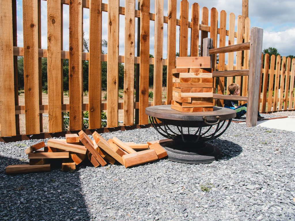 Read more about the article Fence Maintenance & Repair | Your Guide to Fence Maintenance