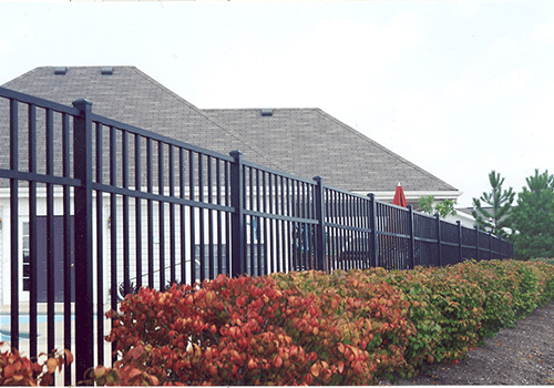 Innovative Fencing Ideas for Modern Homes